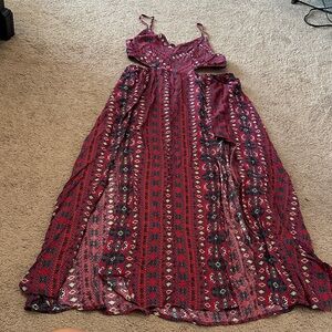 Elegant Red Patterned Maxi Dress